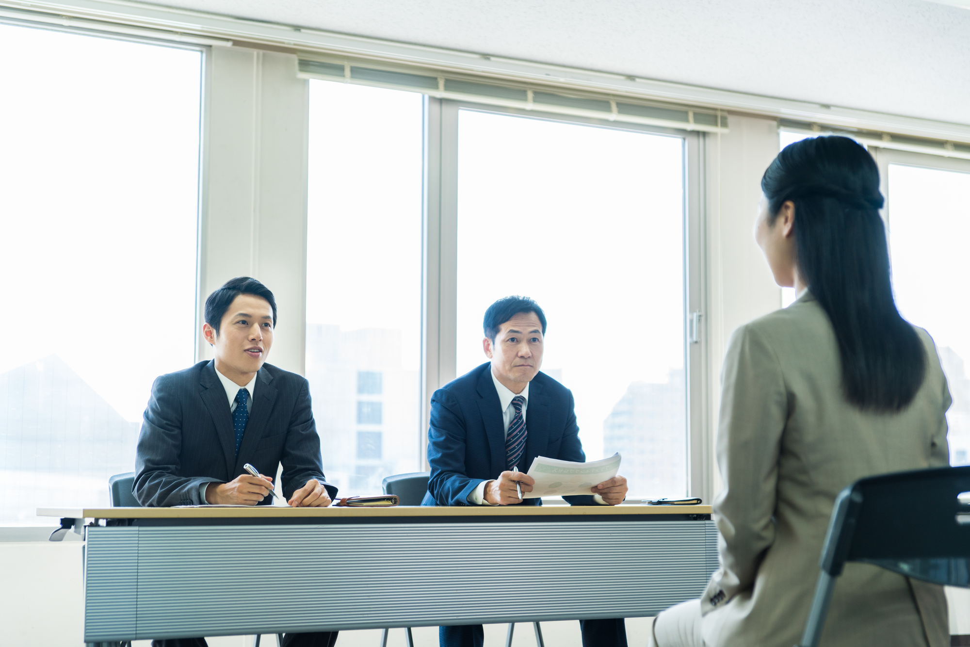 転職活動で気になる！面接の所要時間の平均はどれくらいか